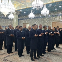 غبارروبی حرم حضرت معصومه سلام الله