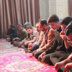 گزارش تصویری گزارش تصویری مراسم احیای شب قدر ۲۳ رمضان ۱۴۰۴