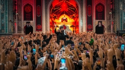 تصویر مراسم هیئت شب شهادت امام رضا (ع) 1405 کربلایی حسین ستوده - حرم امام رضا مشهد مقدس