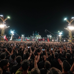 تصویر مراسم هیئت شب شهادت امام رضا (ع) 1405 کربلایی حسین ستوده - حرم امام رضا مشهد مقدس