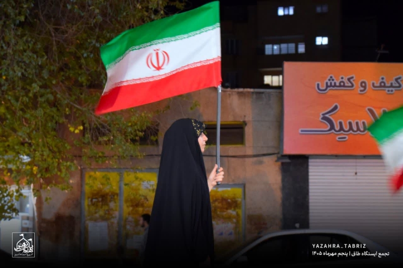 تجمع انقلابی ایستگاه طاق تبریز