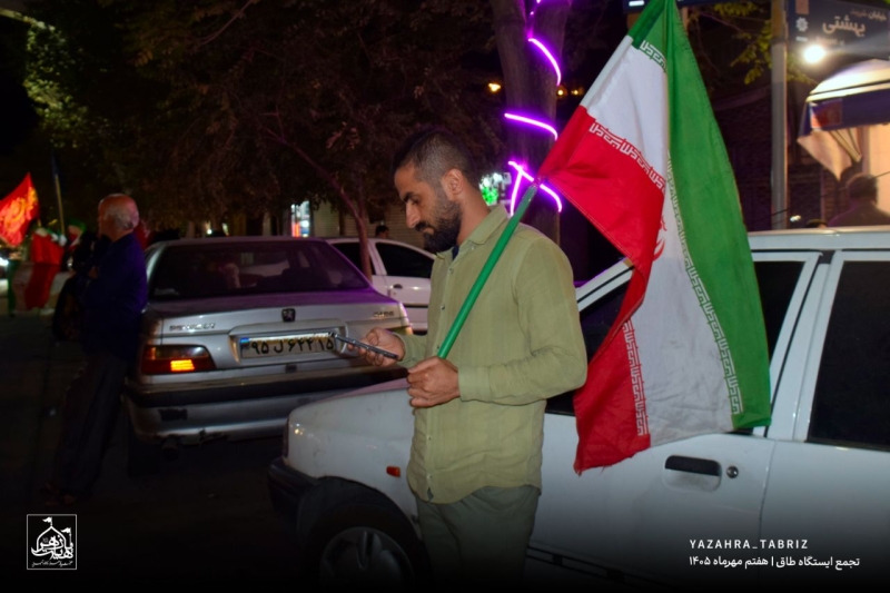 تجمع انقلابی ایستگاه طاق تبریز