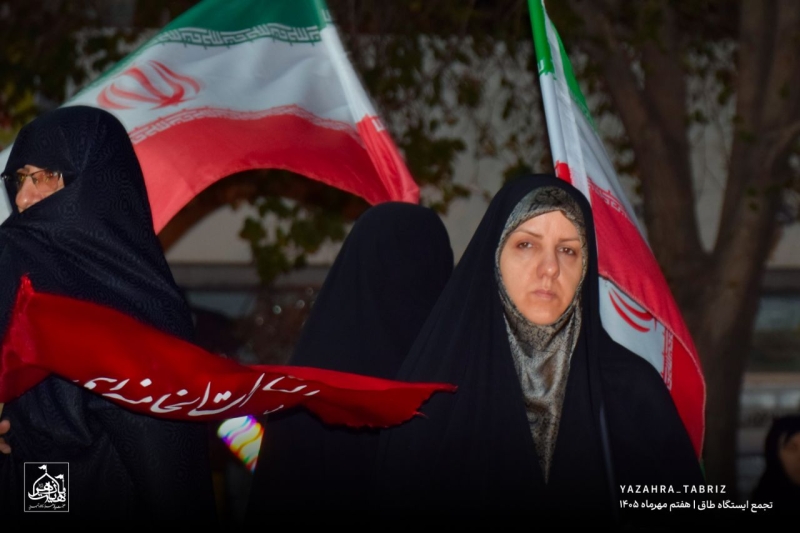 تجمع انقلابی ایستگاه طاق تبریز