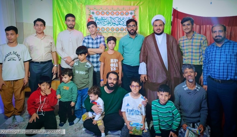 گزارش تصویری ولادت حضرت زینب(س) ۱۴۰۴ - عکس دسته جمعی و یادگاری - هیئت فدائیان حسین (ع) گنبدکاووس