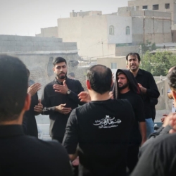 فردوس برین خانه احباب حسین است صد شکر که ما جزء محبان حسینیم