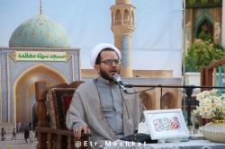 مراسم اقامه نماز و دعای استغاثه همدان