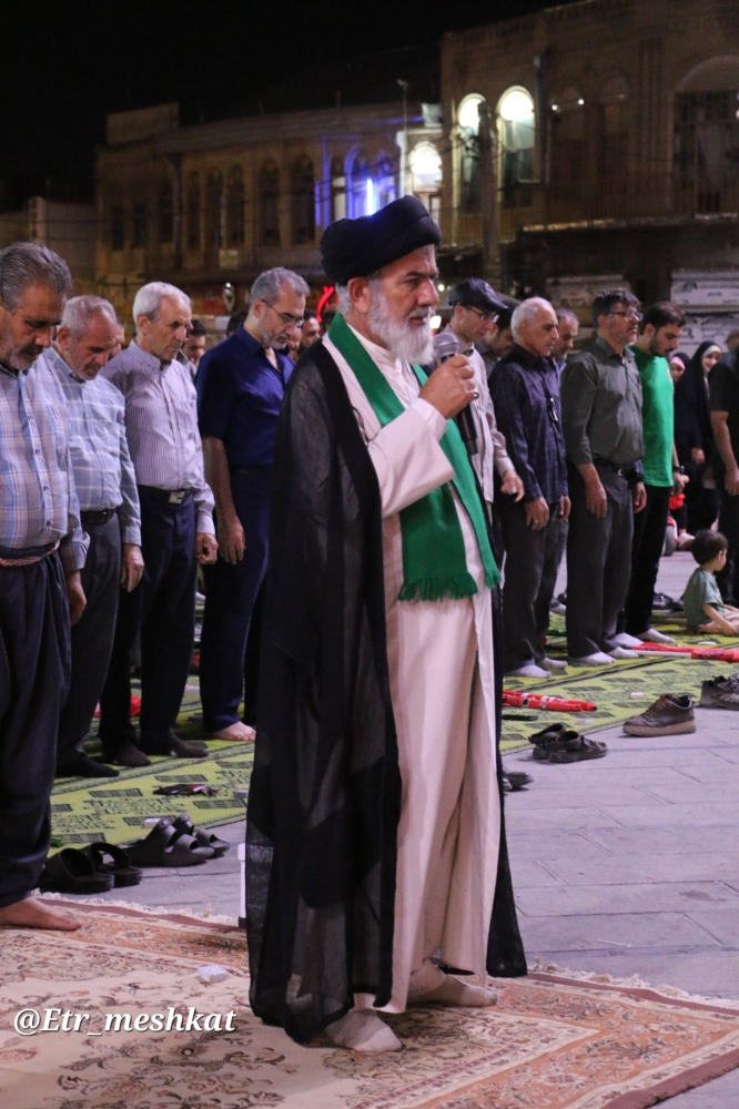 مراسم اقامه نماز و استغاثه همدان میدان امام خمینی(ره)