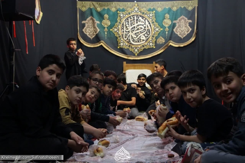 مهمان مادر سادات