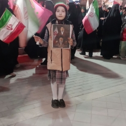 محیا حسینی فرد