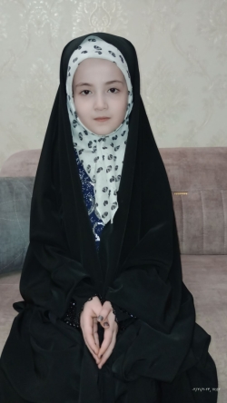 محیا حسینی فرد