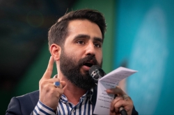 تصویر مراسم جشن شب ولادت امام رضا (ع) پنجشنبه 18 اردیبهشت 1404 کربلایی حسین طاهری