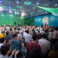 تصویر مراسم جشن شب ولادت امام رضا (ع) پنجشنبه 18 اردیبهشت 1404 کربلایی حسین طاهری
