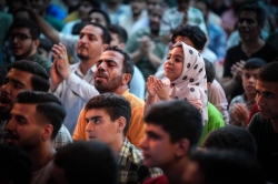 تصویر مراسم جشن ولادت پیامبر اکرم و امام صادق (ع) 18 شهریور 1404 - کربلایی محمدحسین حدادیان