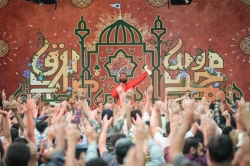 تصویر مراسم جشن ولادت پیامبر اکرم و امام صادق (ع) 18 شهریور 1404 - کربلایی محمدحسین حدادیان