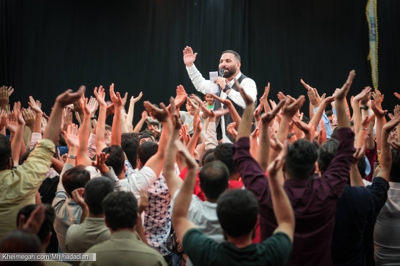تصویر مراسم جشن ولادت پیامبر اکرم حضرت محمد (ص) و امام جعفر صادق (ع) 1405 کربلایی محمد حسین حدادیان