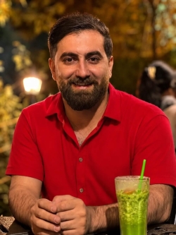 رضاابوالحسنی