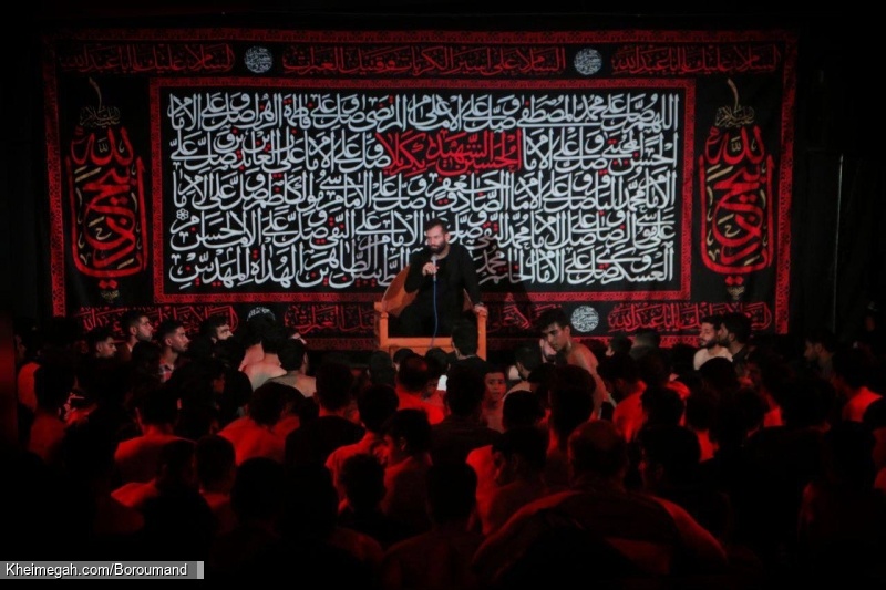 تصویر جلسه هیئت هفتگی خرداد 1404 کربلایی امیر برومند - هیئت حضرت حسن بن علی اصفهان - مراسم روضه