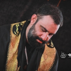 تصویر جلسه هیئت هفتگی 31 اردیبهشت 1404 - کربلایی جواد مقدم - هیئت بین الحرمین طهران - مسجد امام حسین