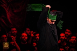 تصویر مراسم شب اول محرم 1405 حاج سید مجید بنی فاطمه - محرم الحرام 1448 - هیئت ریحانه الحسین (س)