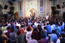 تصویر مراسم جشن شب ولادت امام رضا (ع) 18 اردیبهشت 1404 کربلایی محمد فصولی - امامزاده صالح تجریش