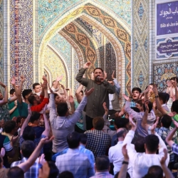 تصویر مراسم جشن شب ولادت امام رضا (ع) 18 اردیبهشت 1404 کربلایی محمد فصولی - امامزاده صالح تجریش