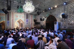 تصویر مراسم جشن شب ولادت امام رضا (ع) 18 اردیبهشت 1404 کربلایی محمد فصولی - امامزاده صالح تجریش