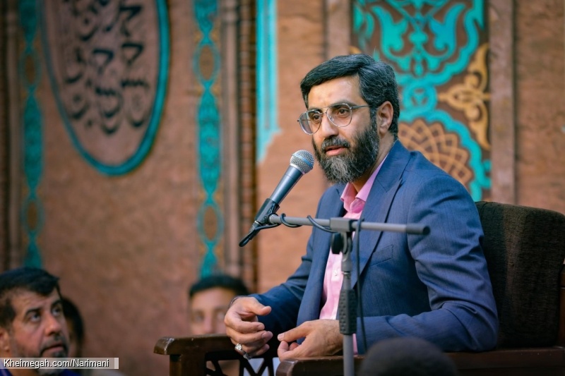 تصویر مراسم جشن شب ولادت امام رضا (ع) 18 اردیبهشت 1404 حاج سید رضا نریمانی - هیئت فداییان حسین (ع)