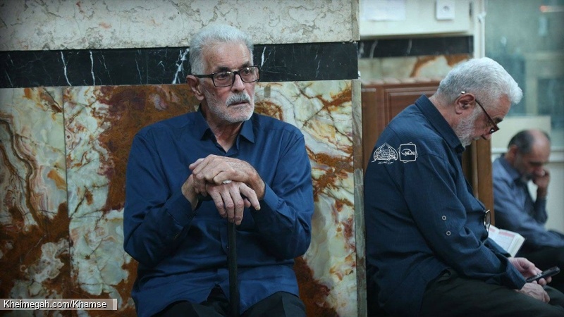 تصویر جلسه هیئت هفتگی 20 مهر 1404 حاج حیدر خمسه - مراسم روضه هفتگی هیئت احرارالحسین (ع)