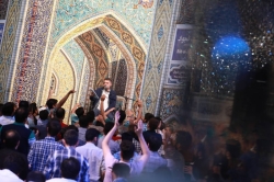 تصویر مراسم جشن شب ولادت امام رضا (ع) 18 اردیبهشت 1404 محمد حسین پویانفر - امامزاده صالح تجریش