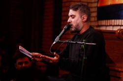 تصویر مراسم شهادت امام هادی (ع) 1404 کربلایی محمدحسین پویانفر - هیئت ریحانه النبی - مسجد گیاهی تجریش