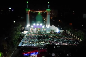 جشن میلاد امام رضا علیه السلام - حاج مهدی رسولی